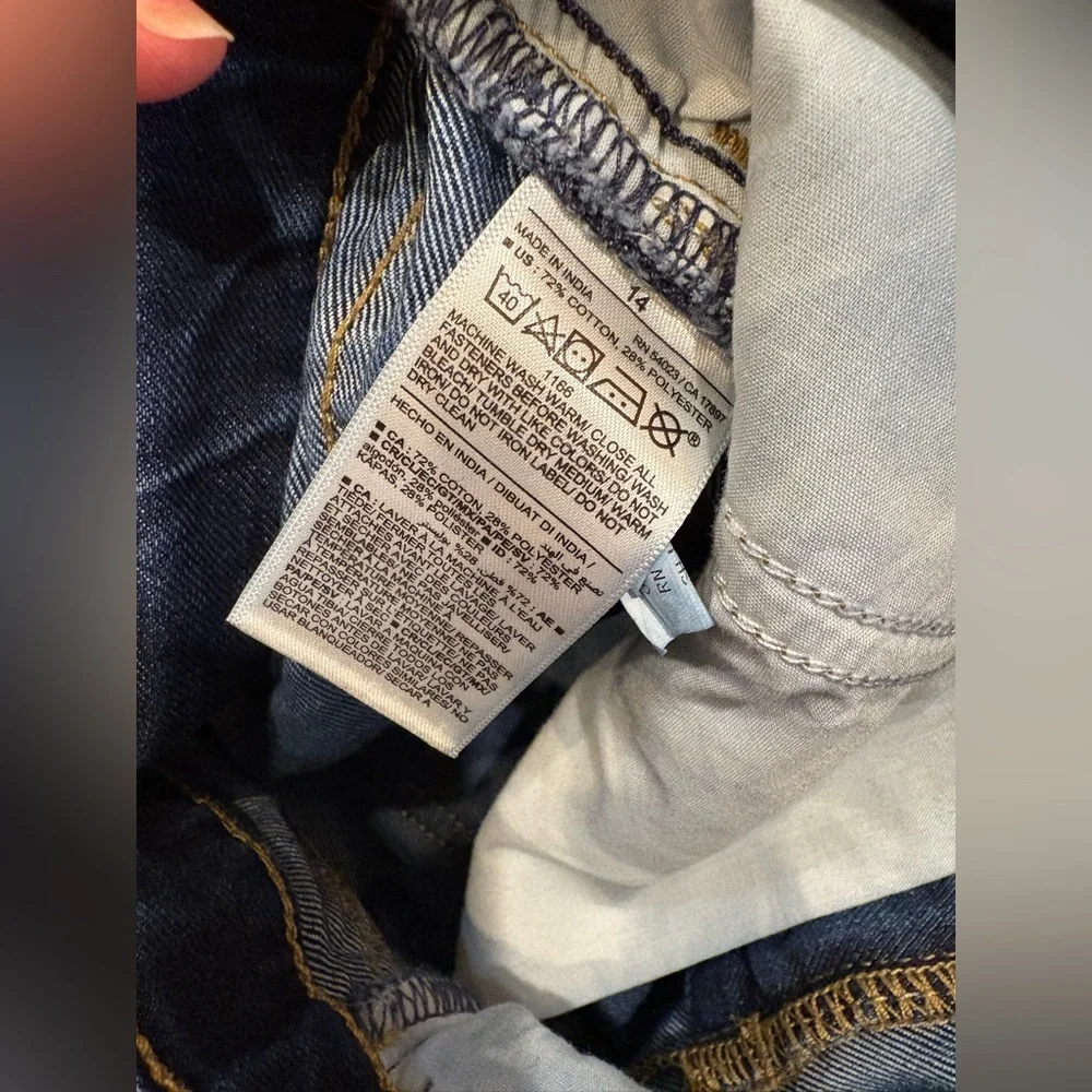 Old Navy Big Boys Dark Blue Straight Jeans size 14 like new
